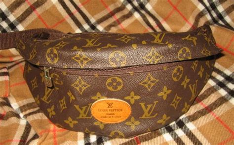 louis vuitton fanny pack heren|Louis Vuitton fanny pack vintage.